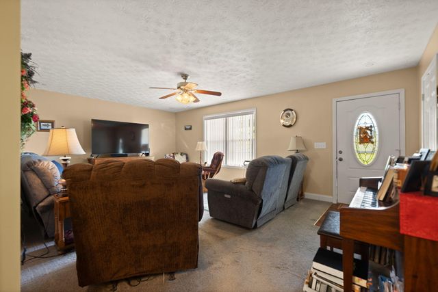 141 Parker Lane, Barbourville, KY 40906