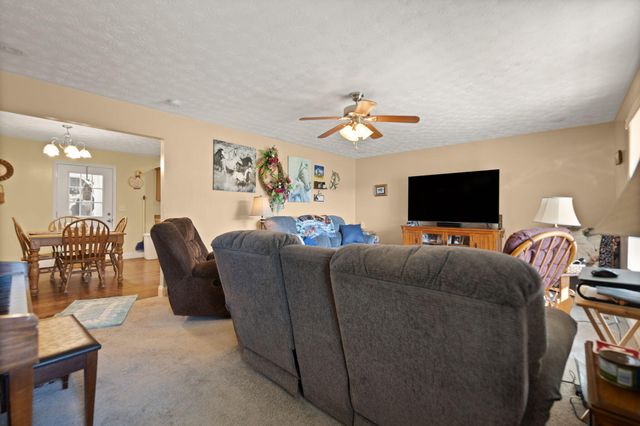 141 Parker Lane, Barbourville, KY 40906