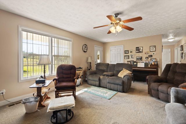 141 Parker Lane, Barbourville, KY 40906