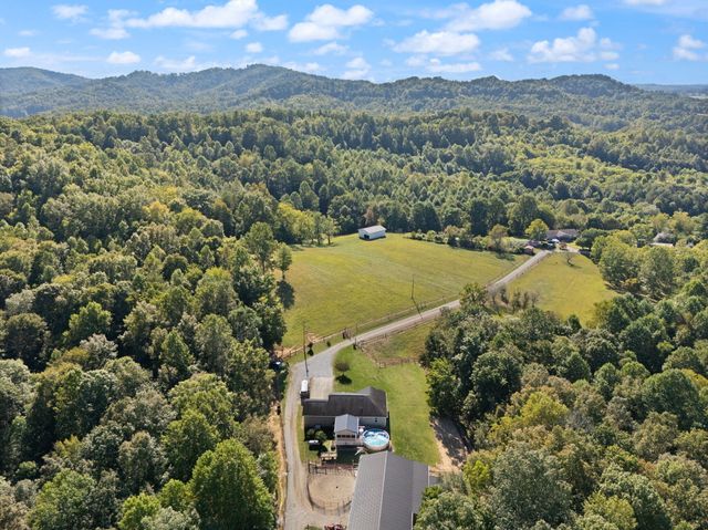 141 Parker Lane, Barbourville, KY 40906