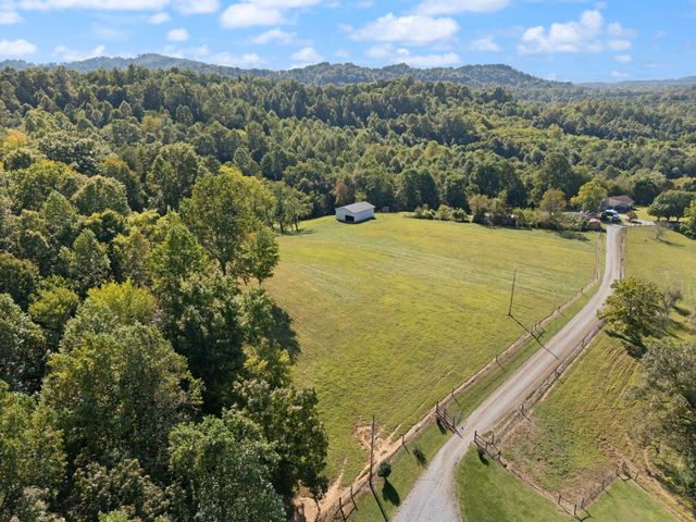 141 Parker Lane, Barbourville, KY 40906