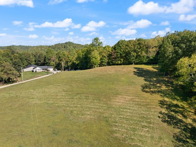 141 Parker Lane, Barbourville, KY 40906