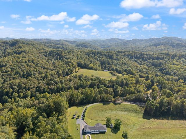 141 Parker Lane, Barbourville, KY 40906