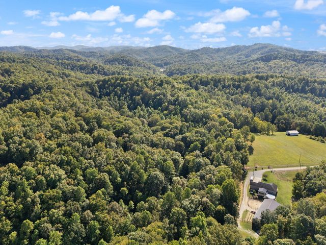 141 Parker Lane, Barbourville, KY 40906