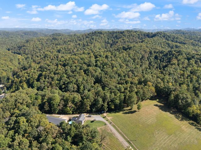 141 Parker Lane, Barbourville, KY 40906