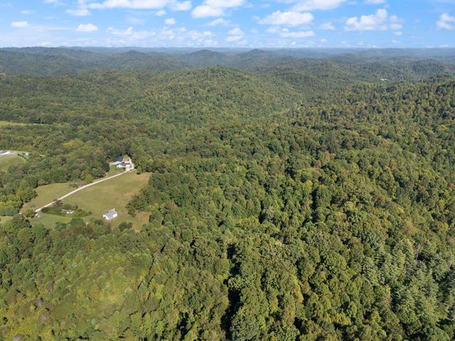 141 Parker Lane, Barbourville, KY 40906