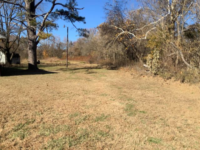 1860 HWY 59 ST, Covington, TN 38019