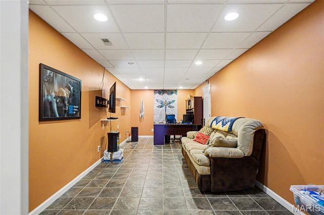 1580 Kelly Court, Washington, MO 63090