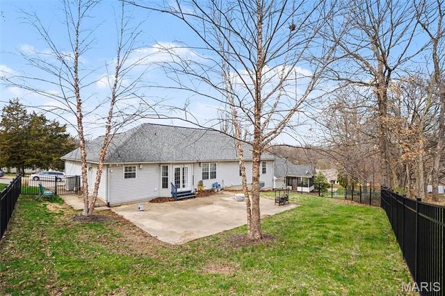 1580 Kelly Court, Washington, MO 63090