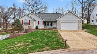 1580 Kelly Court, Washington, MO 63090