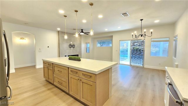 3205 Townsend Hall Court, Las Vegas, NV 89135