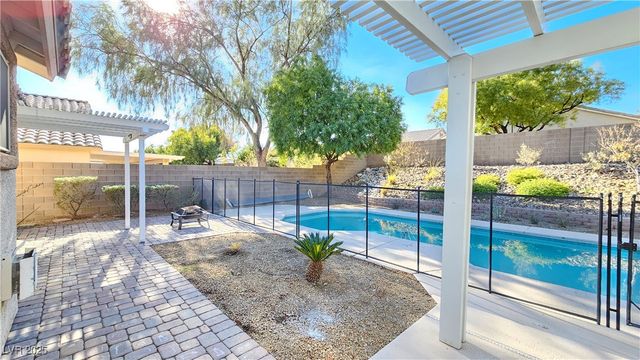 3205 Townsend Hall Court, Las Vegas, NV 89135