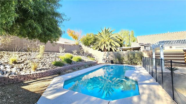 3205 Townsend Hall Court, Las Vegas, NV 89135
