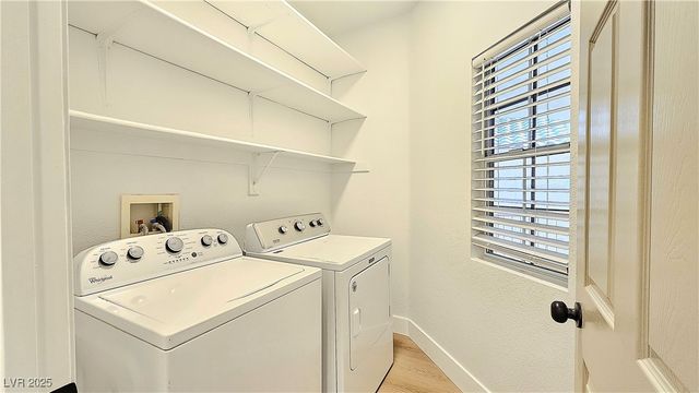 3205 Townsend Hall Court, Las Vegas, NV 89135