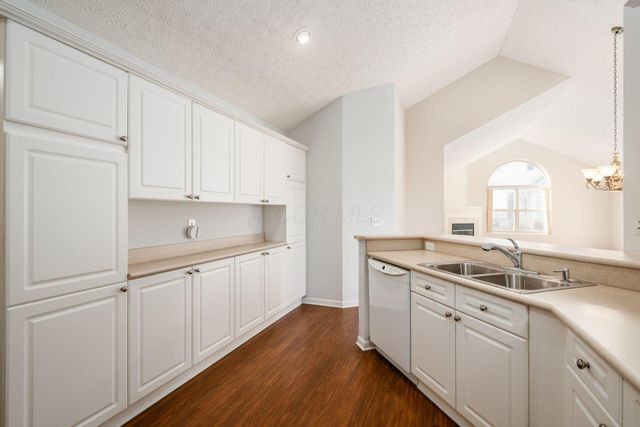 3308 Timberside Drive, Powell, OH 43065