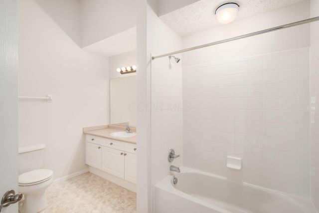 3308 Timberside Drive, Powell, OH 43065