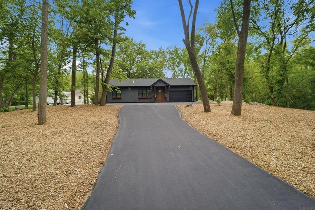 840 Grand Blvd, Evansdale, IA 50707