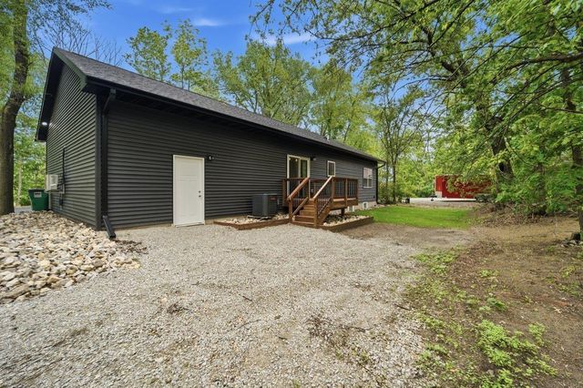840 Grand Blvd, Evansdale, IA 50707