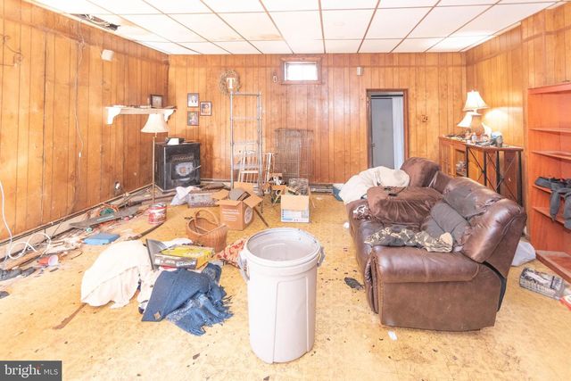 2100 SINGERLY RD, Elkton, MD 21921