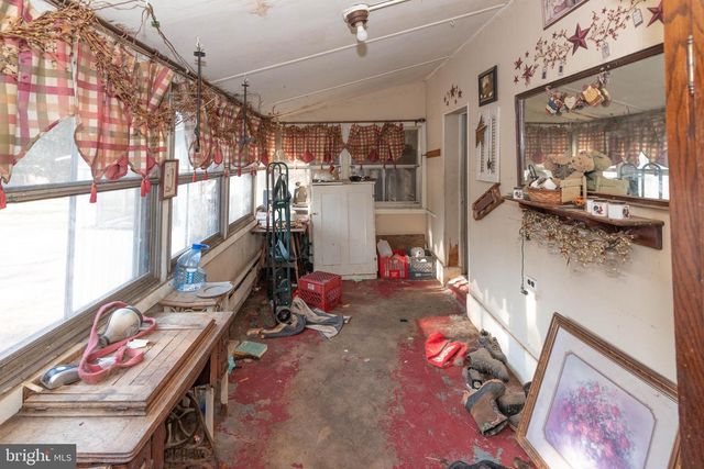 2100 SINGERLY RD, Elkton, MD 21921