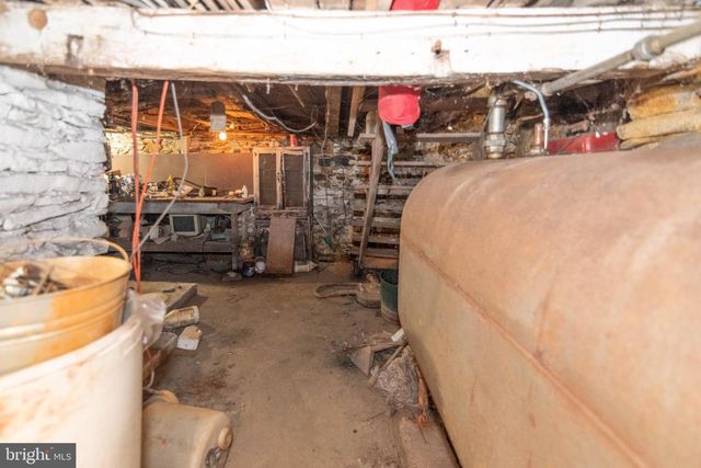 2100 SINGERLY RD, Elkton, MD 21921