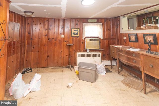 2100 SINGERLY RD, Elkton, MD 21921