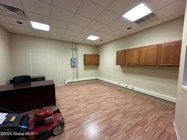 11 Murray Street, Glens Falls, NY 12801