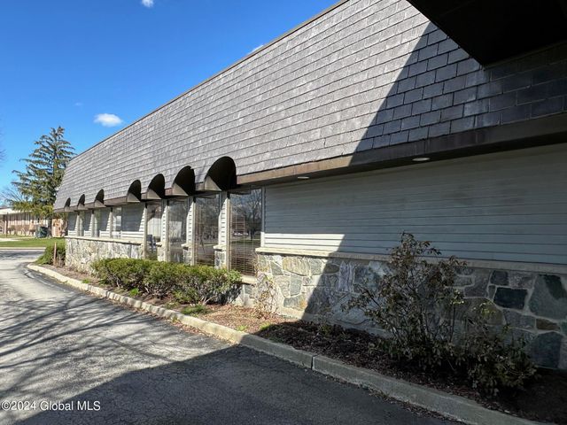 11 Murray Street, Glens Falls, NY 12801