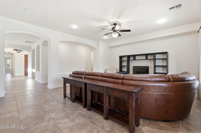 3811 E San Mateo Way, Chandler, AZ 85249