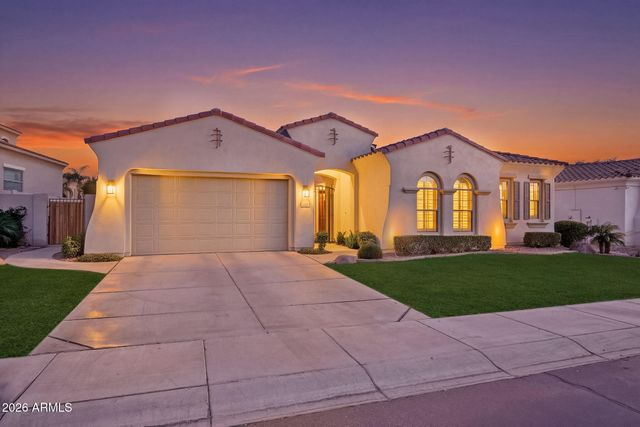 3811 E San Mateo Way, Chandler, AZ 85249