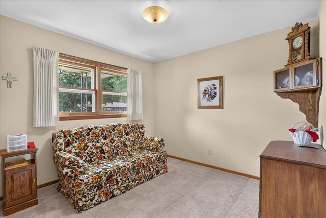 2016 Moreland Drive, Janesville, WI 53548