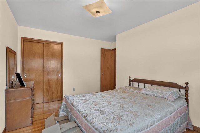 2016 Moreland Drive, Janesville, WI 53548