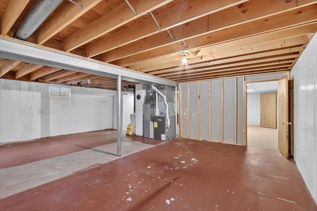 2016 Moreland Drive, Janesville, WI 53548