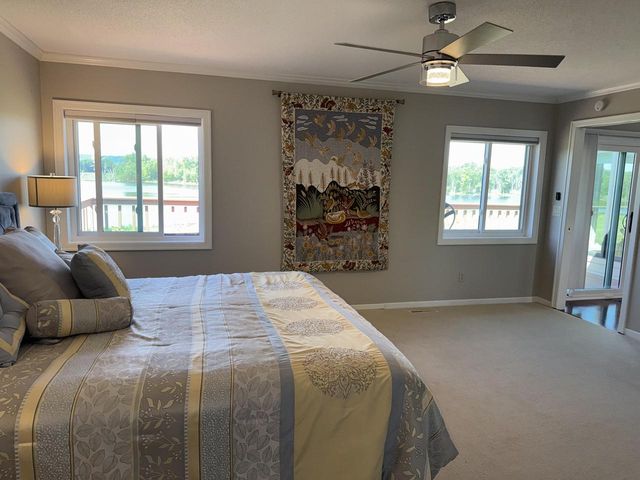 3350 Bayside COURT, La Crosse, WI 54601