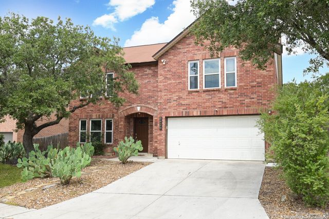 8426 Cross Spring, San Antonio, TX 78251