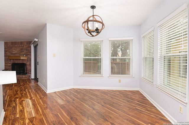 8426 Cross Spring, San Antonio, TX 78251