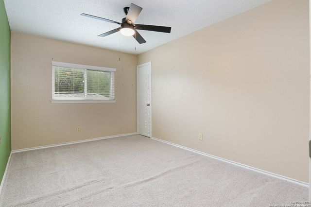 8426 Cross Spring, San Antonio, TX 78251