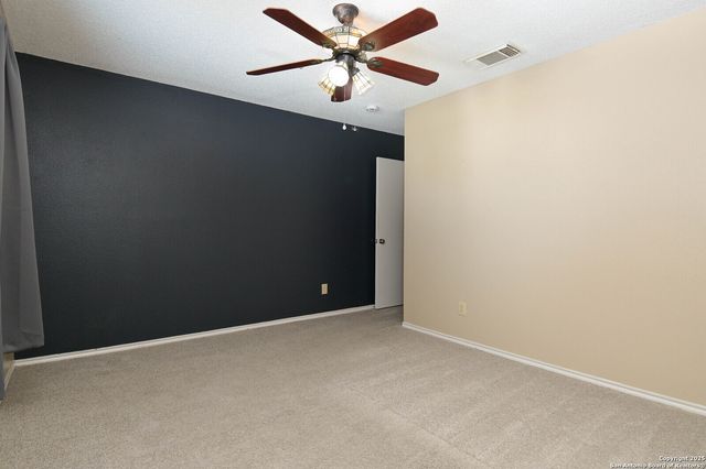 8426 Cross Spring, San Antonio, TX 78251