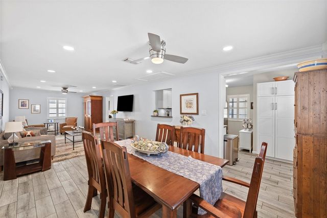 3906 W VASCONIA STREET, Tampa, FL 33629