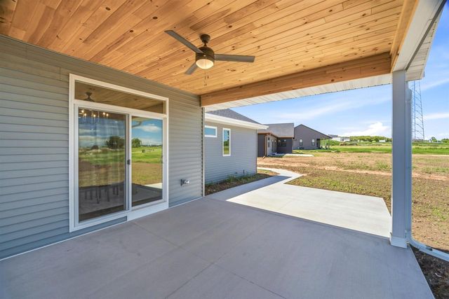 221 KERRIGAN DRIVE, Wrightstown, WI 54180
