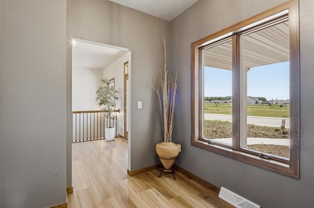 221 KERRIGAN DRIVE, Wrightstown, WI 54180