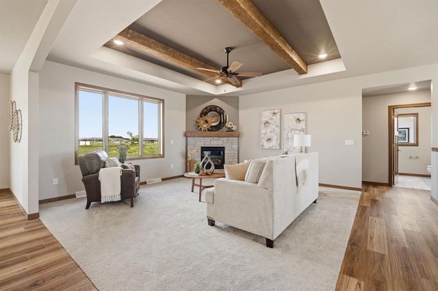 221 KERRIGAN DRIVE, Wrightstown, WI 54180