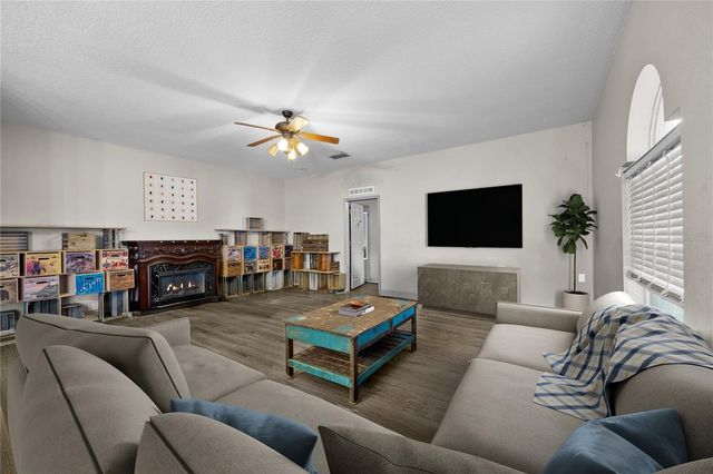 4627 SE 30TH STREET, Ocala, FL 34480