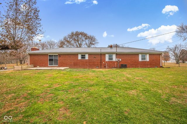 5829 E 200 S, Greenfield, IN 46140