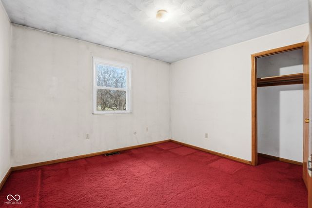 5829 E 200 S, Greenfield, IN 46140