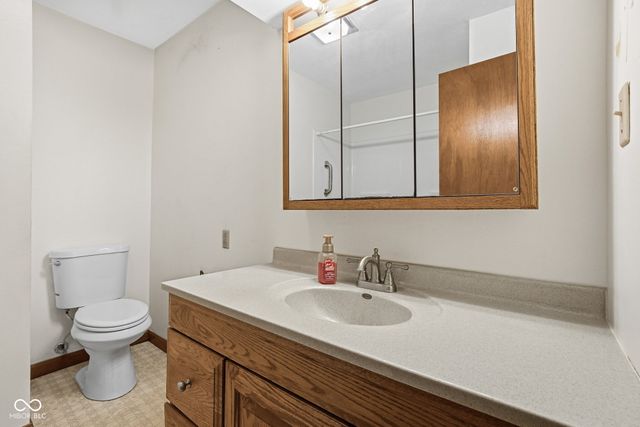 5829 E 200 S, Greenfield, IN 46140