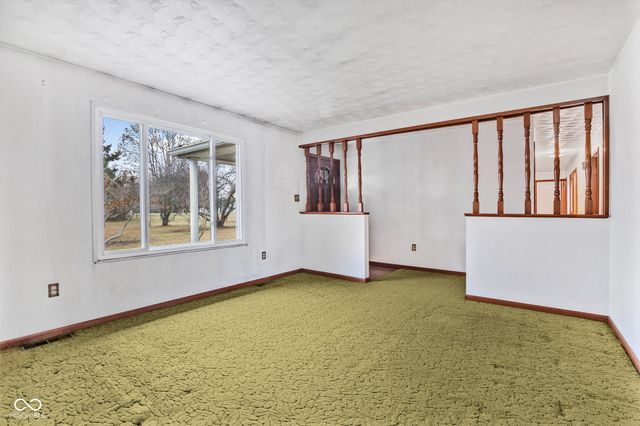 5829 E 200 S, Greenfield, IN 46140