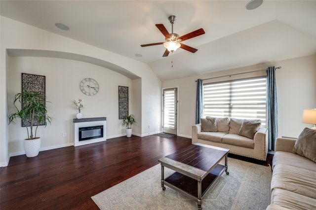 5909 Fremont Drive, Mckinney, TX 75071