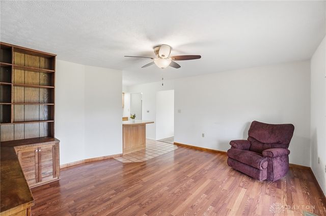 608 W Washington Street, New Carlisle, OH 45344