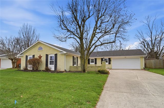 608 W Washington Street, New Carlisle, OH 45344